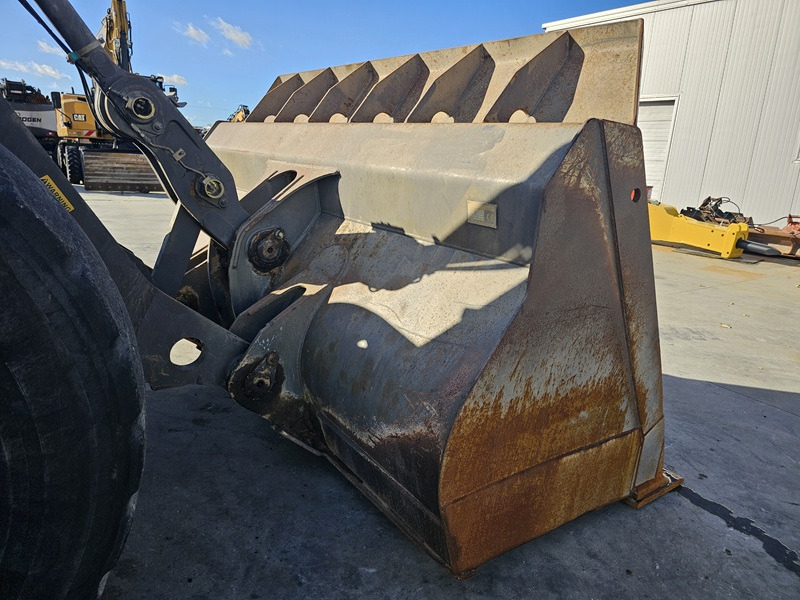 Chargeuse sur pneus VOLVO L150E