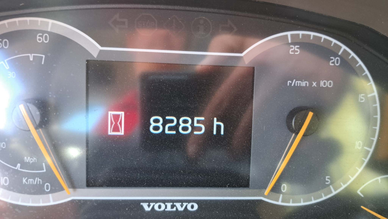 Chargeuse sur pneus VOLVO L150H