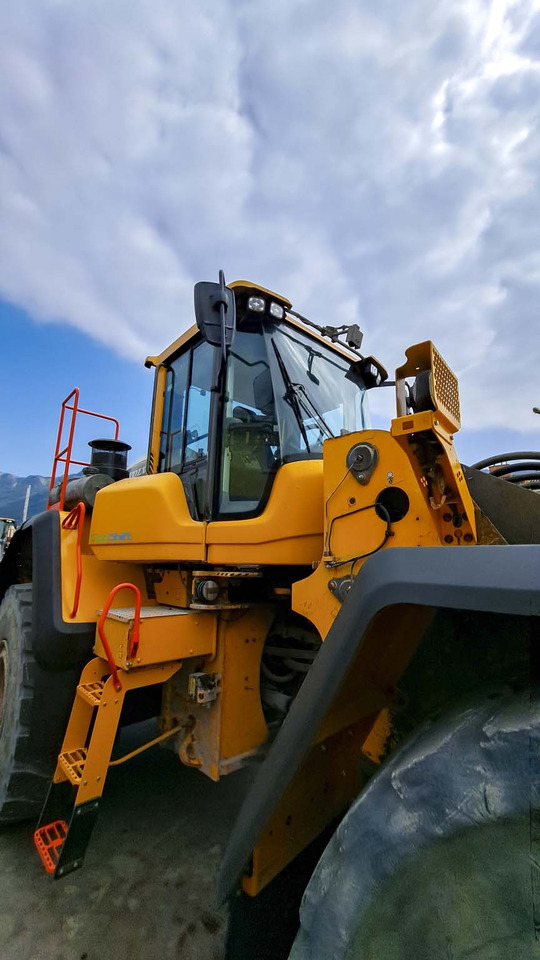 Chargeuse sur pneus VOLVO L150H