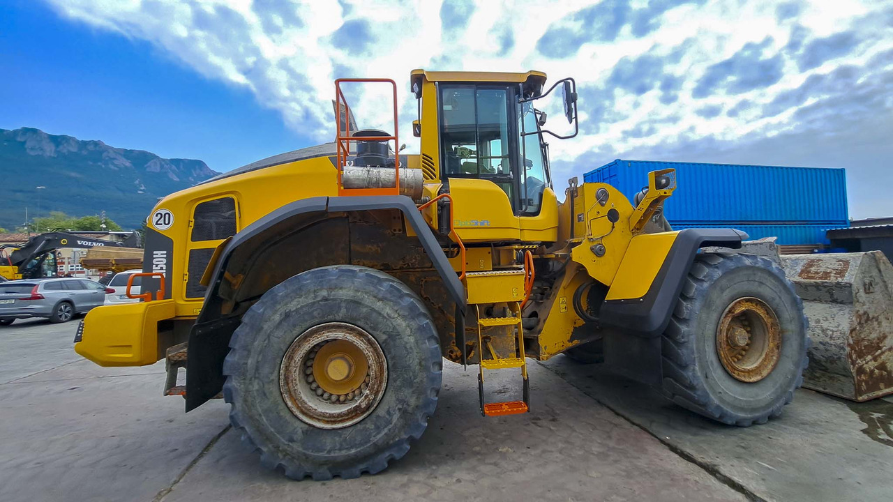 Chargeuse sur pneus VOLVO L150H