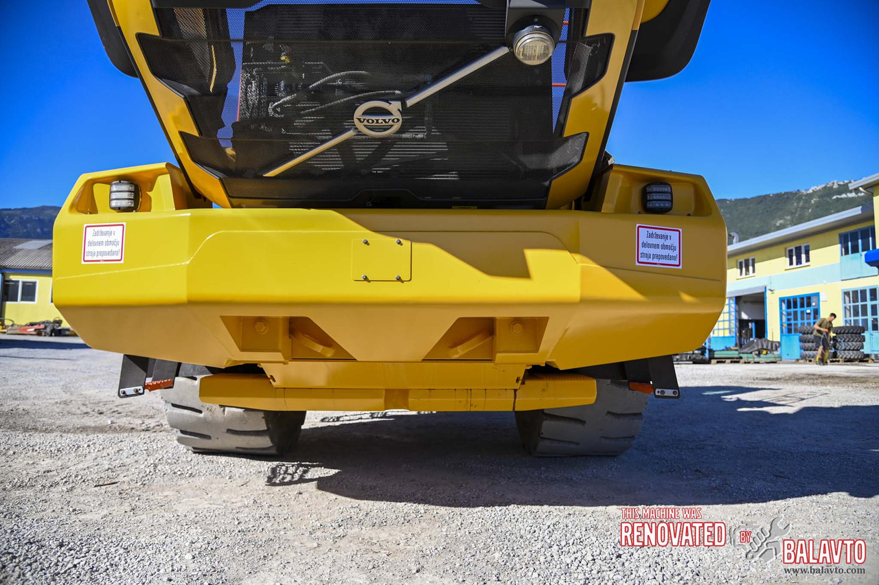 Chargeuse sur pneus VOLVO L180H