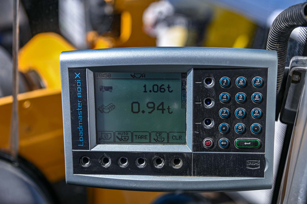 Chargeuse sur pneus VOLVO L180H