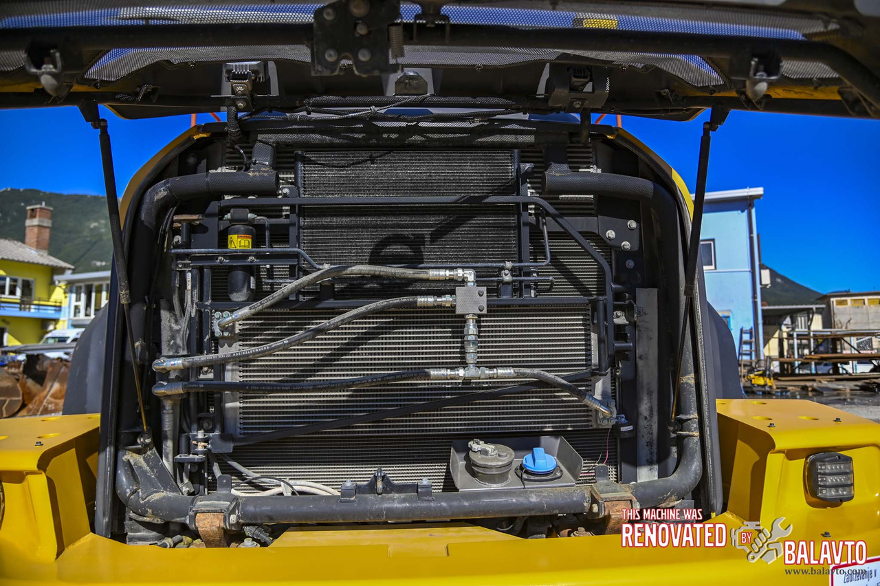 Chargeuse sur pneus VOLVO L180H