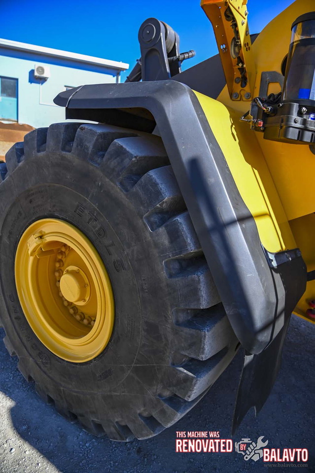 Chargeuse sur pneus VOLVO L180H