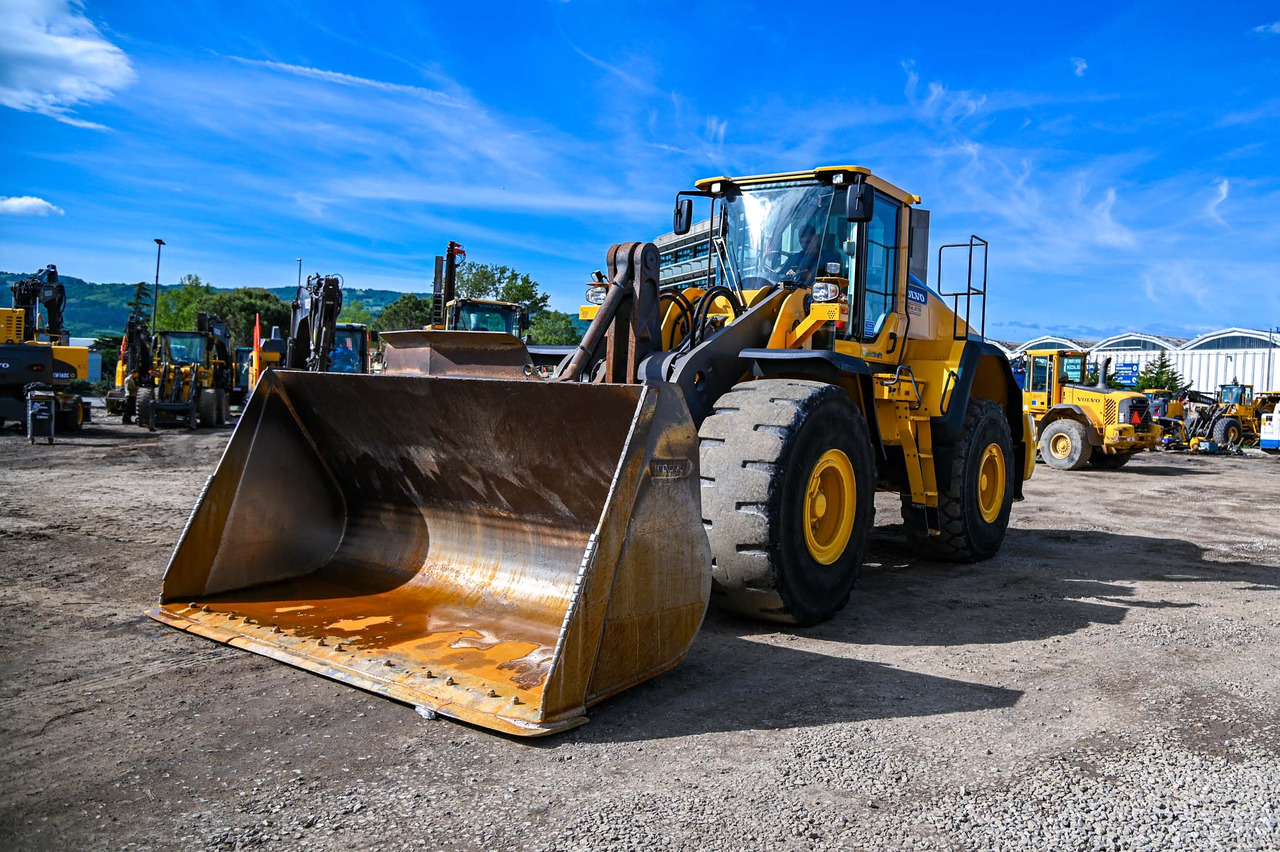 Chargeuse sur pneus VOLVO L180H