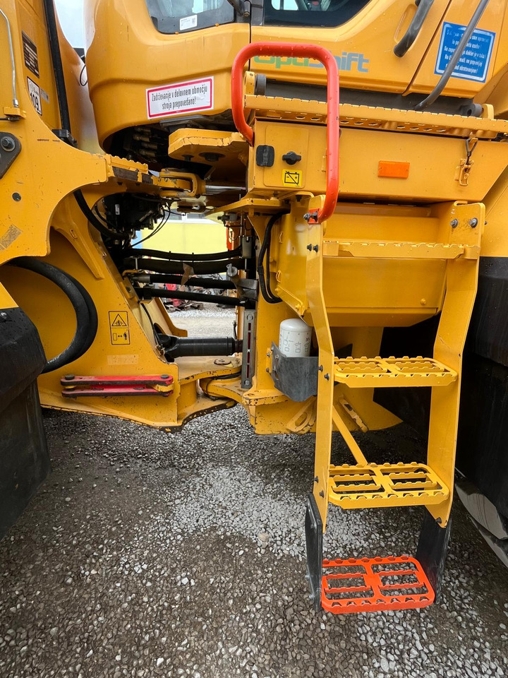 Chargeuse sur pneus VOLVO L220H