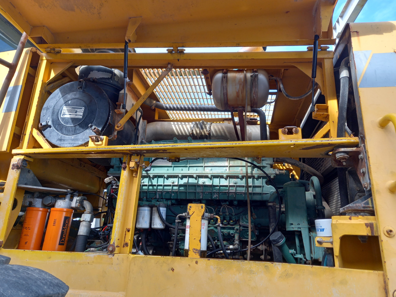 Chargeuse sur pneus VOLVO L330C