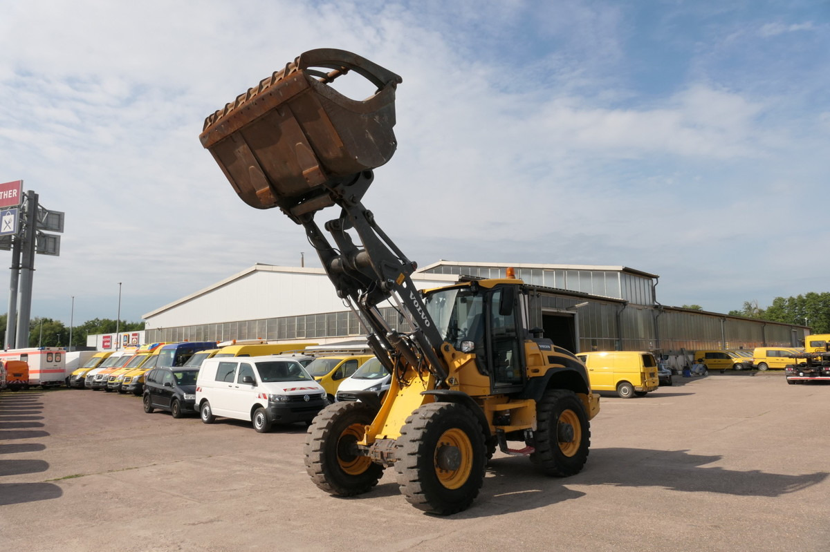 Chargeuse sur pneus VOLVO L45H