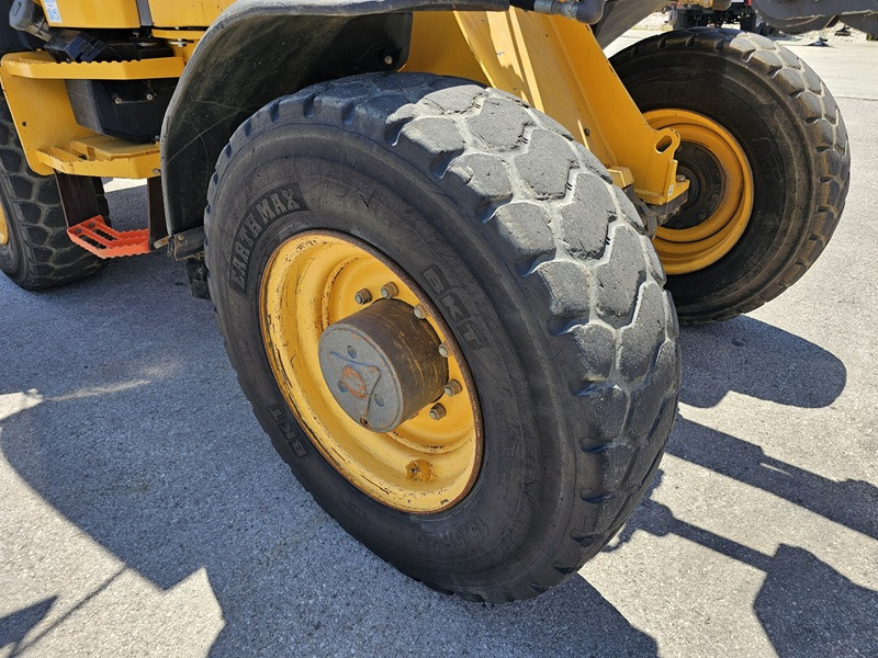 Chargeuse sur pneus VOLVO L45H