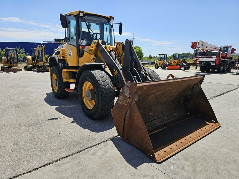 Chargeuse sur pneus VOLVO L45H