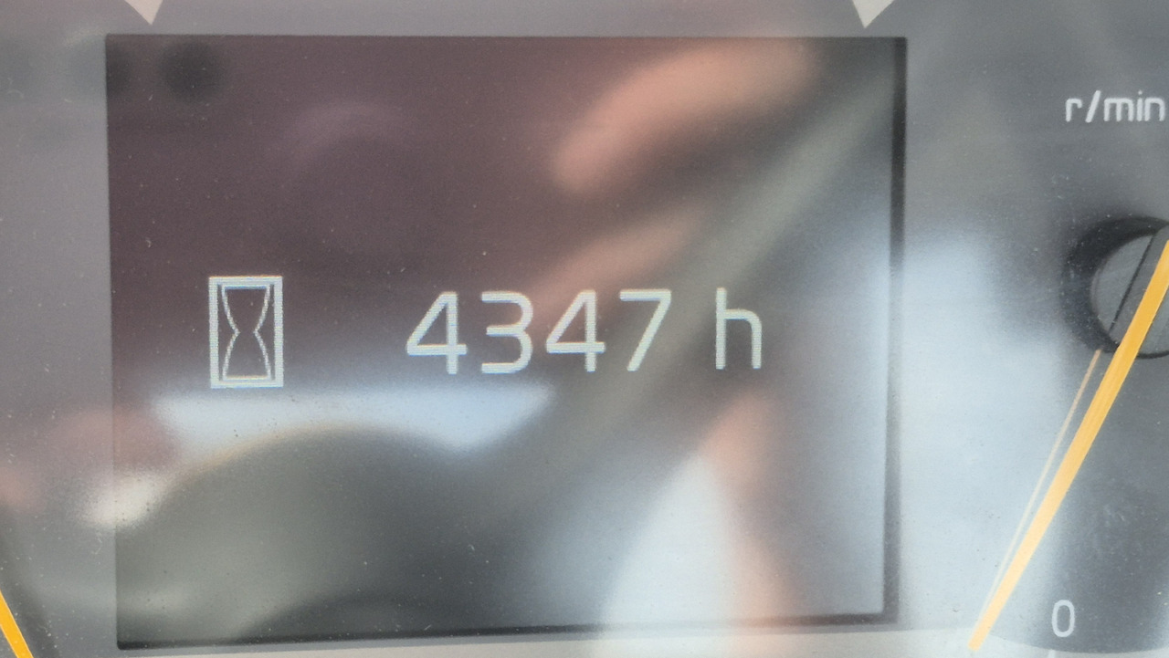 Chargeuse sur pneus VOLVO L45H