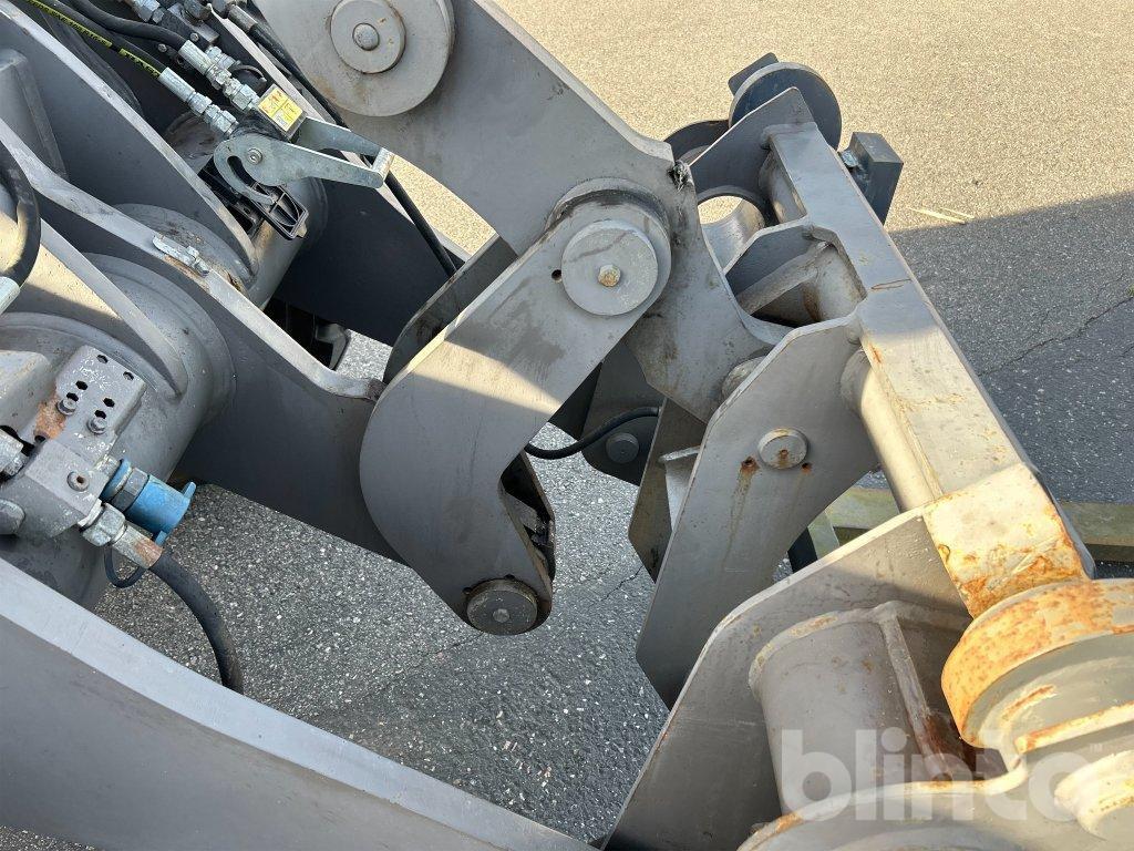 Chargeuse sur pneus VOLVO L45H