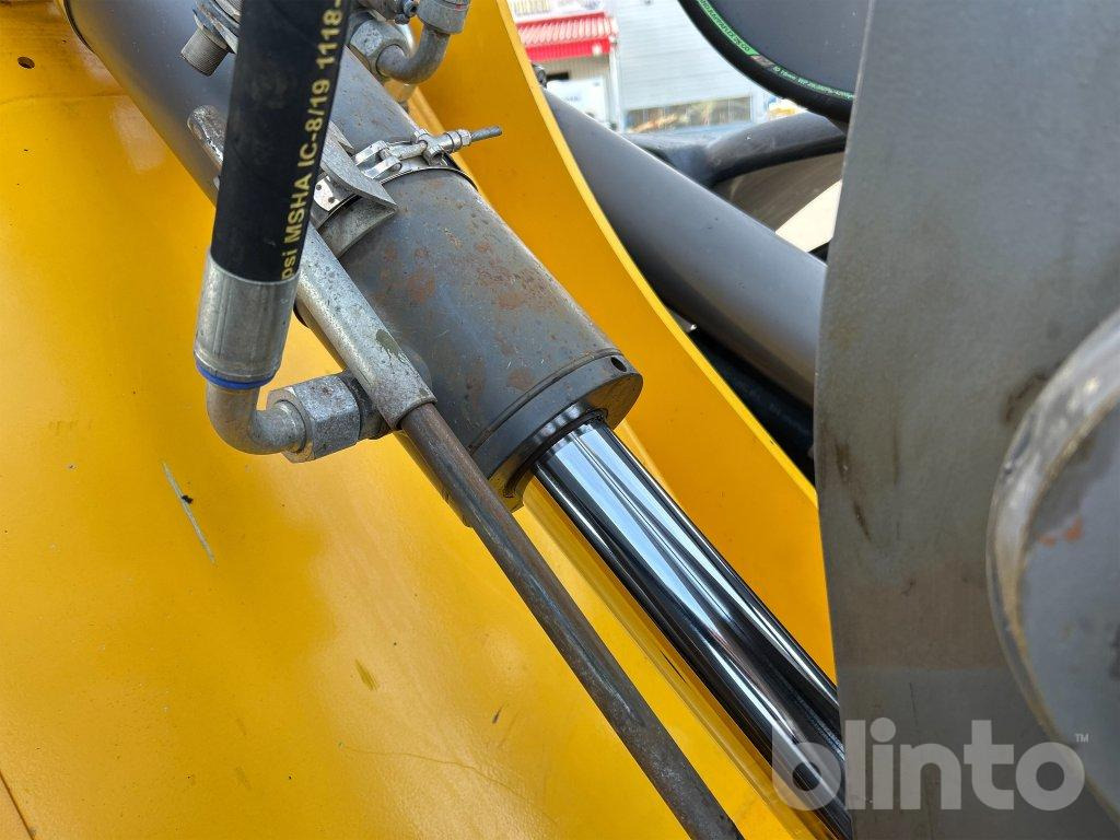 Chargeuse sur pneus VOLVO L45H