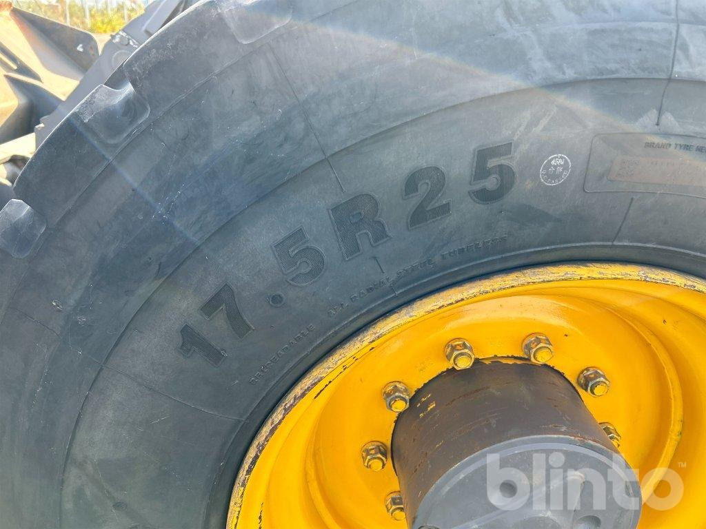 Chargeuse sur pneus VOLVO L45H