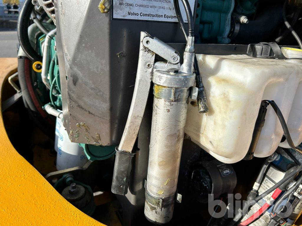 Chargeuse sur pneus VOLVO L45H