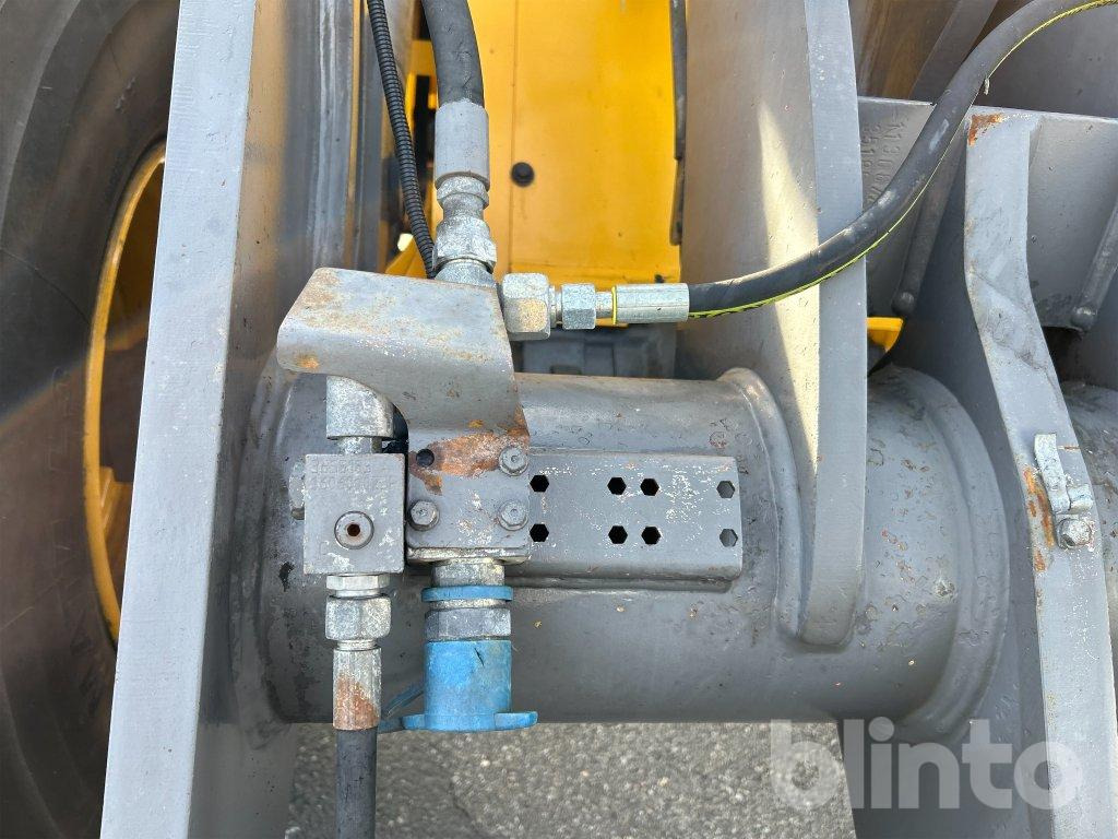 Chargeuse sur pneus VOLVO L45H