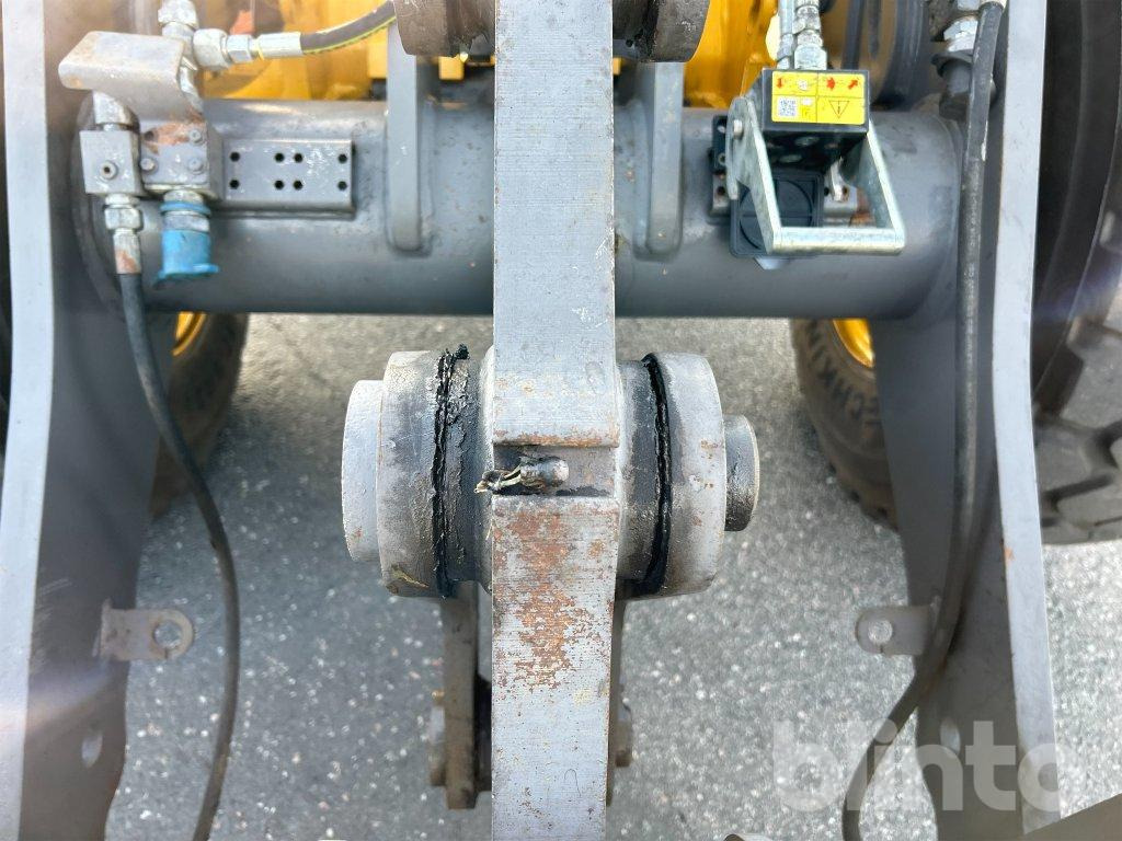 Chargeuse sur pneus VOLVO L45H