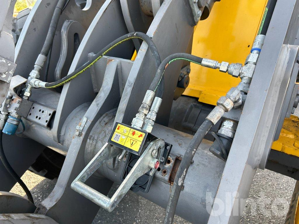 Chargeuse sur pneus VOLVO L45H