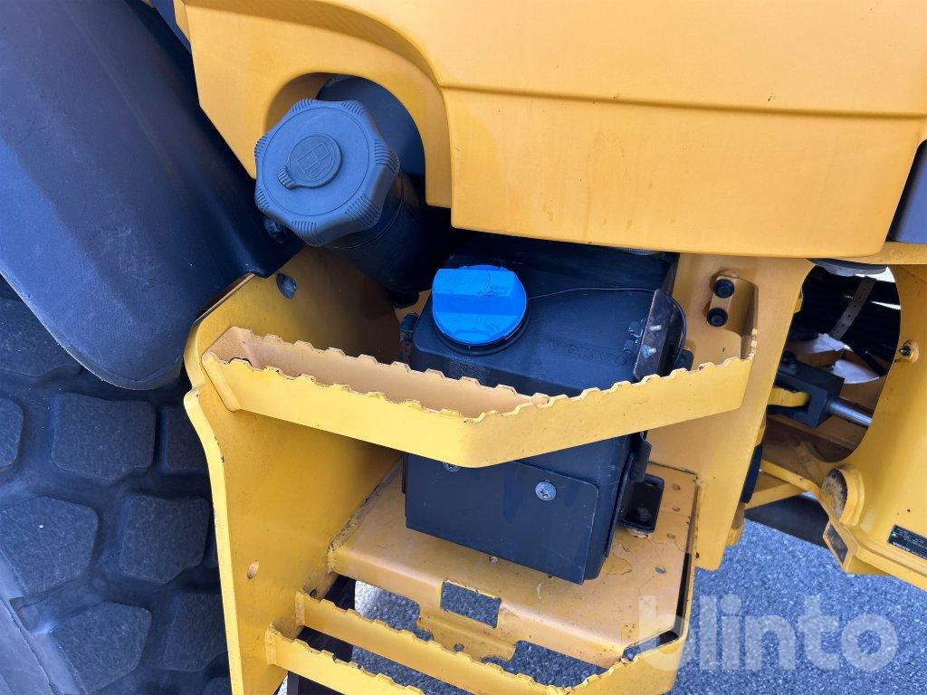 Chargeuse sur pneus VOLVO L45H