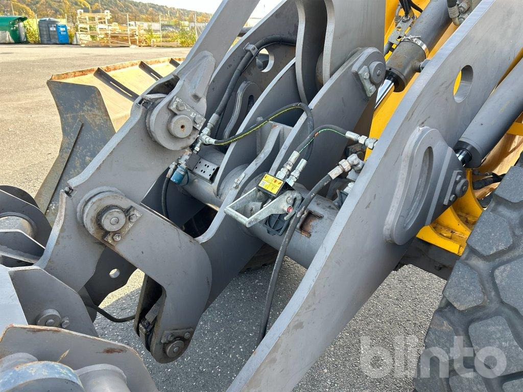 Chargeuse sur pneus VOLVO L45H