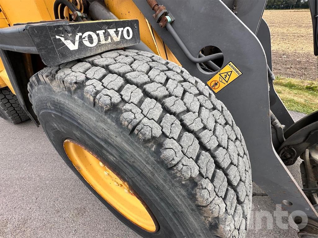 Chargeuse sur pneus VOLVO L50D