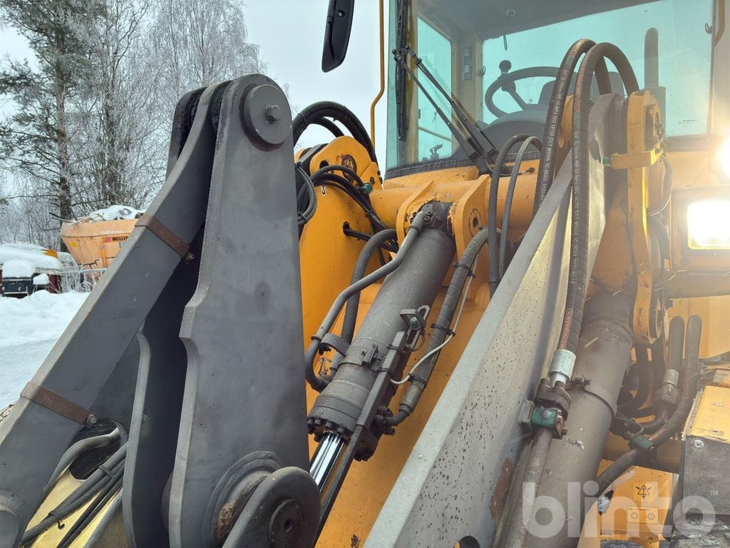 Chargeuse sur pneus VOLVO L50D