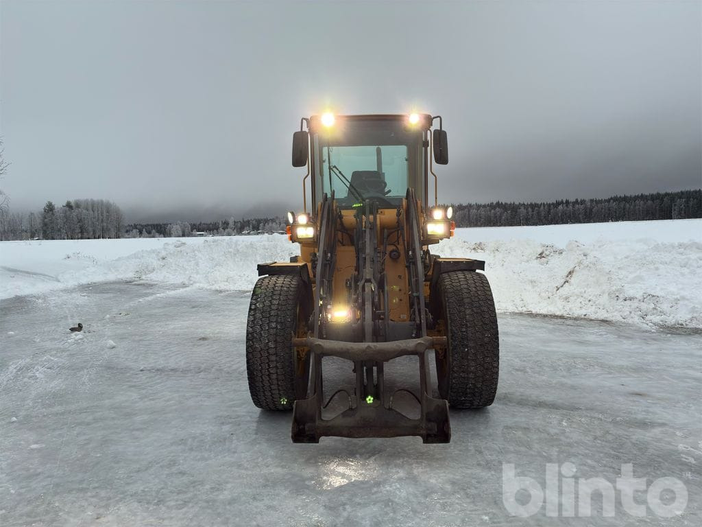 Chargeuse sur pneus VOLVO L50D
