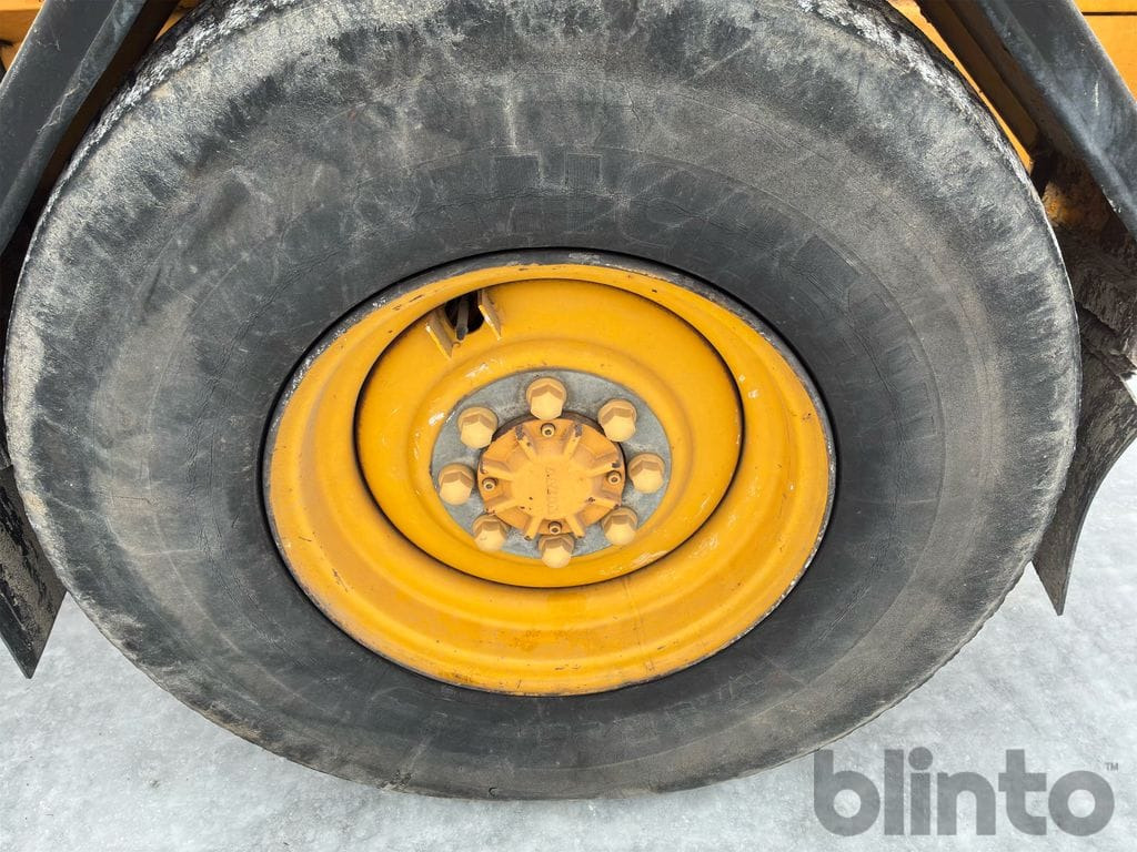 Chargeuse sur pneus VOLVO L50D