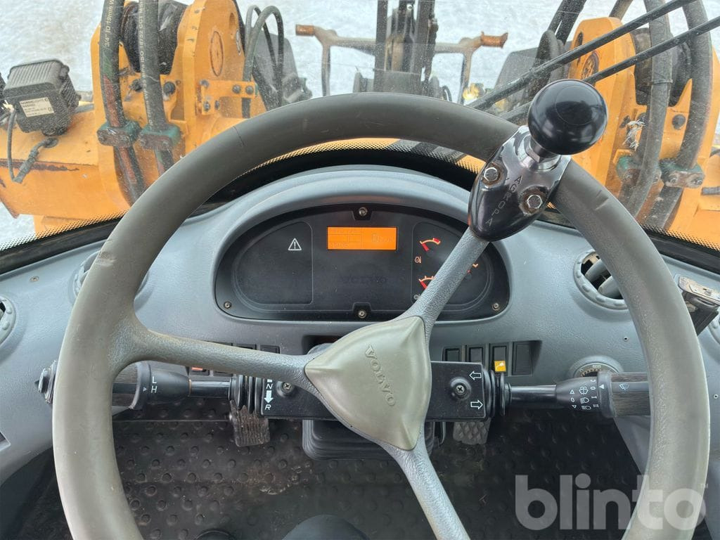 Chargeuse sur pneus VOLVO L50D