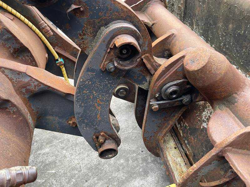 Chargeuse sur pneus VOLVO - L70C - SHOVEL