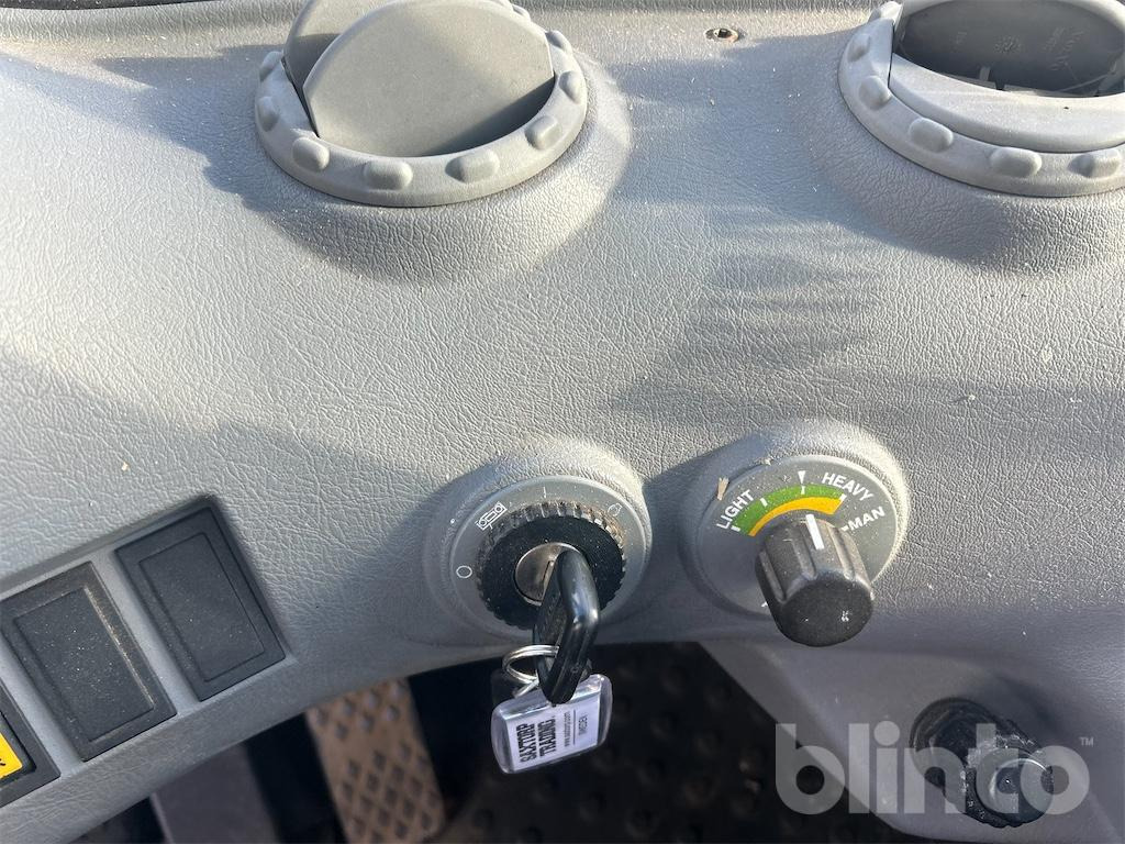 Chargeuse sur pneus VOLVO L90D