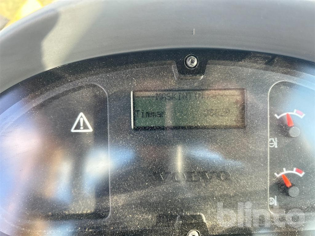Chargeuse sur pneus VOLVO L90D