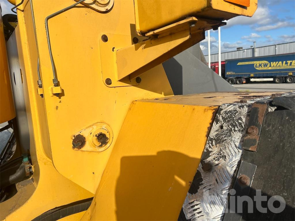 Chargeuse sur pneus VOLVO L90D