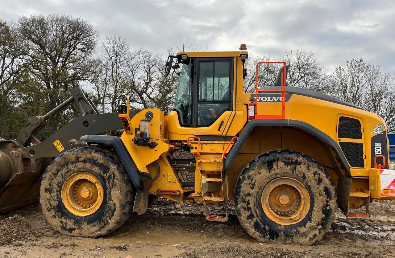 Chargeuse sur pneus VOLVO L 150 H
