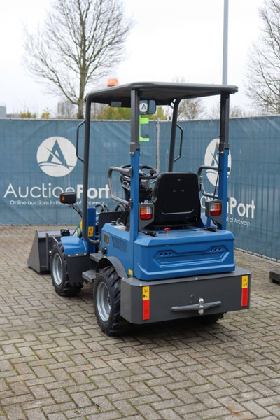 Chargeuse sur pneus V-tech E604