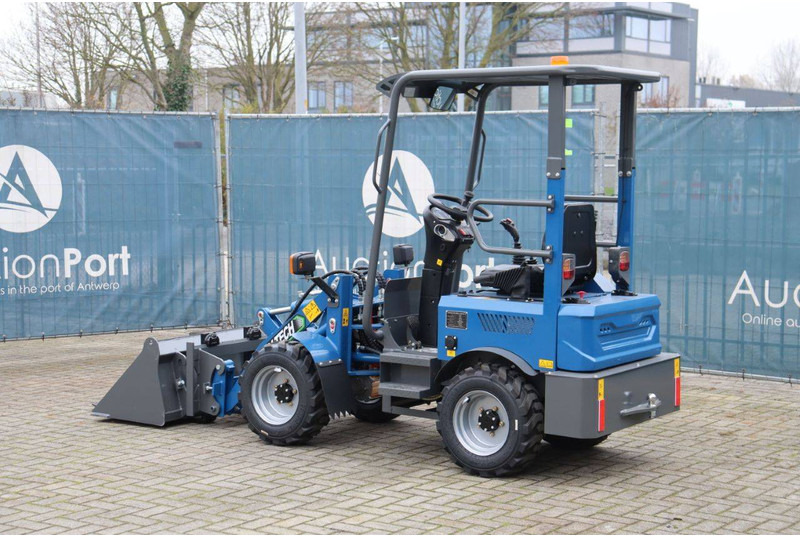 Chargeuse sur pneus V-tech E604