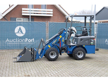 Chargeuse sur pneus V-tech E606