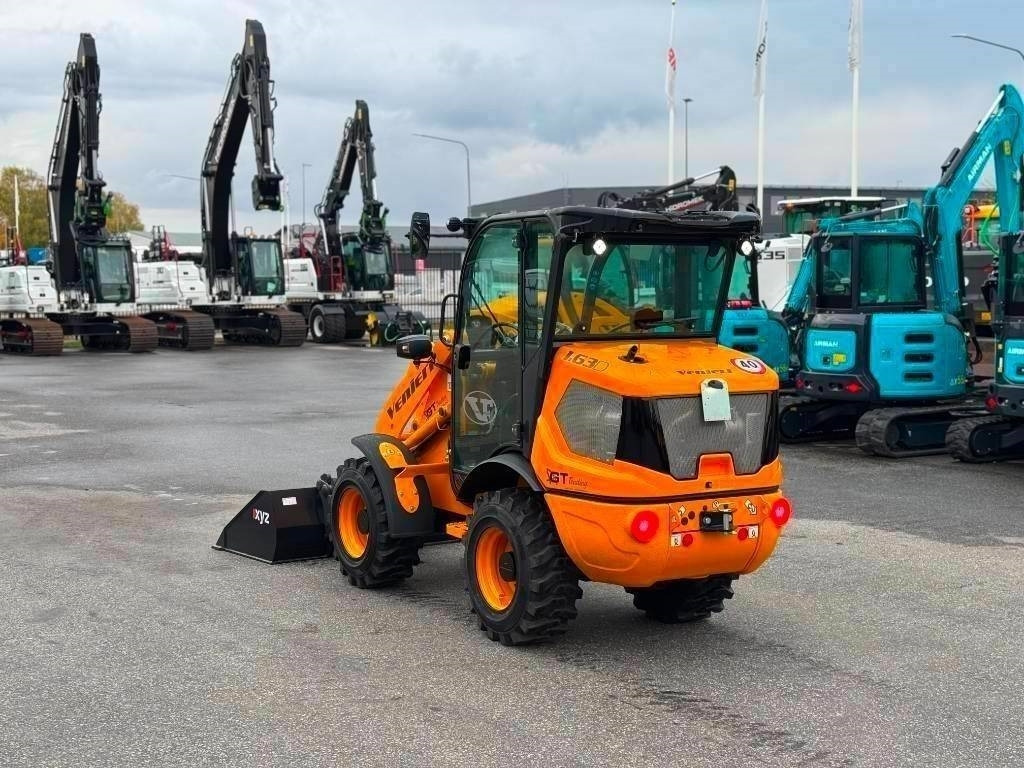 Chargeuse sur pneus Venieri 1.63 D