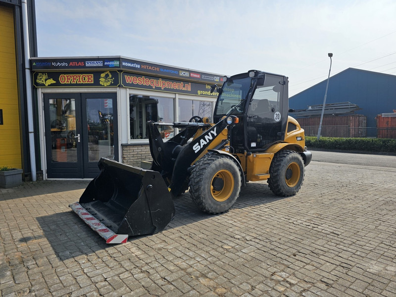 Chargeuse sur pneus Venieri VF1201