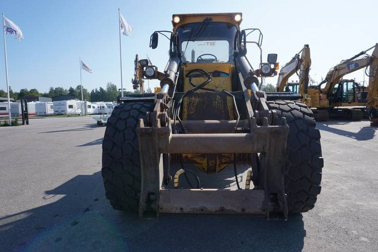 Chargeuse sur pneus Volvo 120