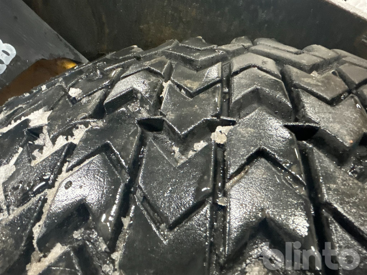 Chargeuse sur pneus Volvo 4300