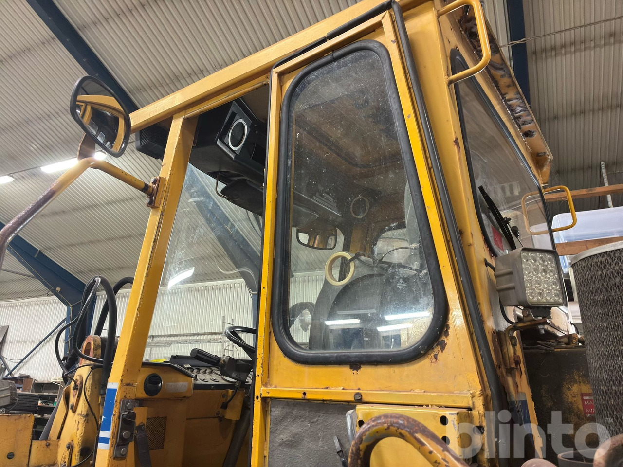 Chargeuse sur pneus Volvo 4400