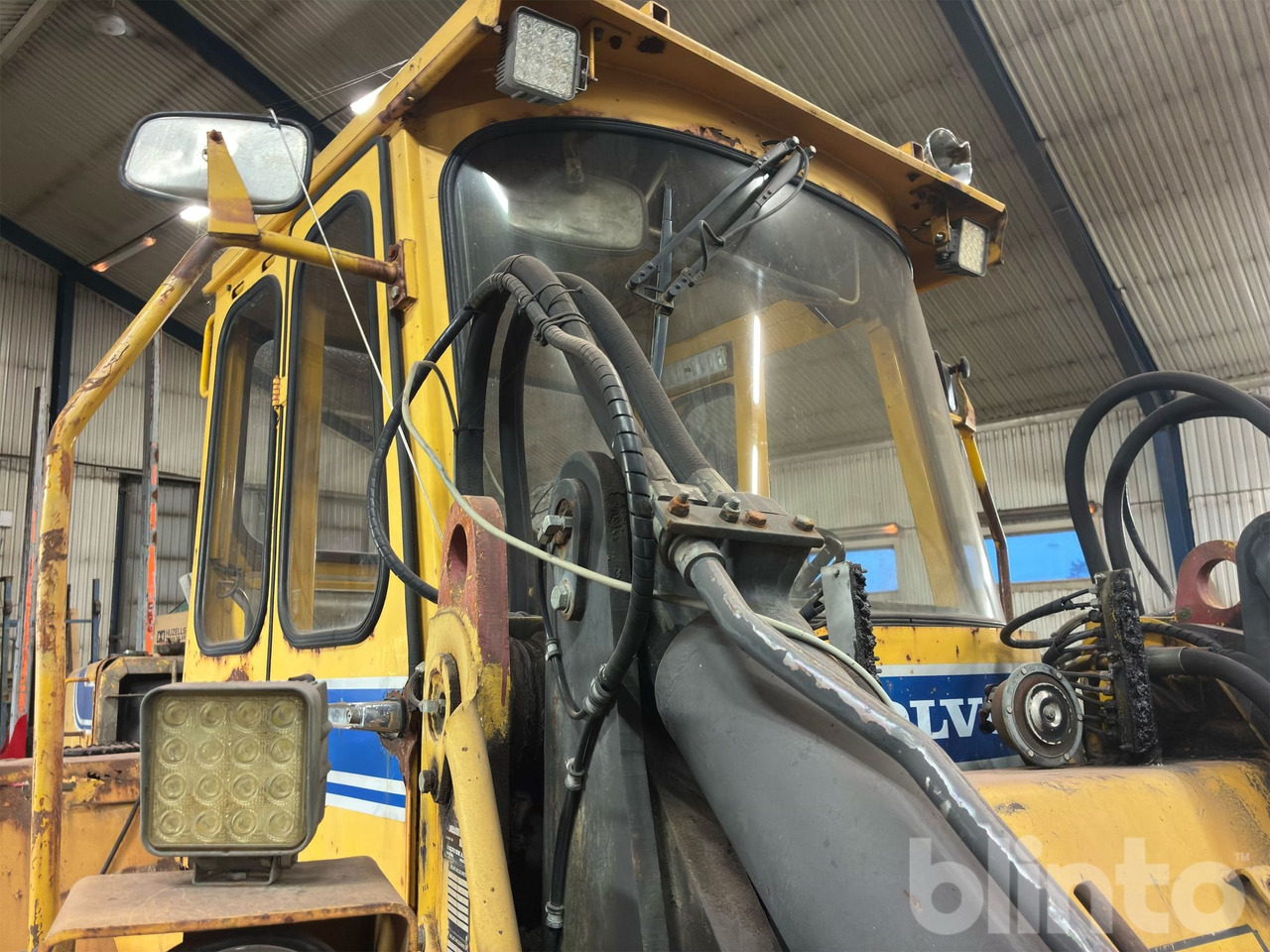 Chargeuse sur pneus Volvo 4400