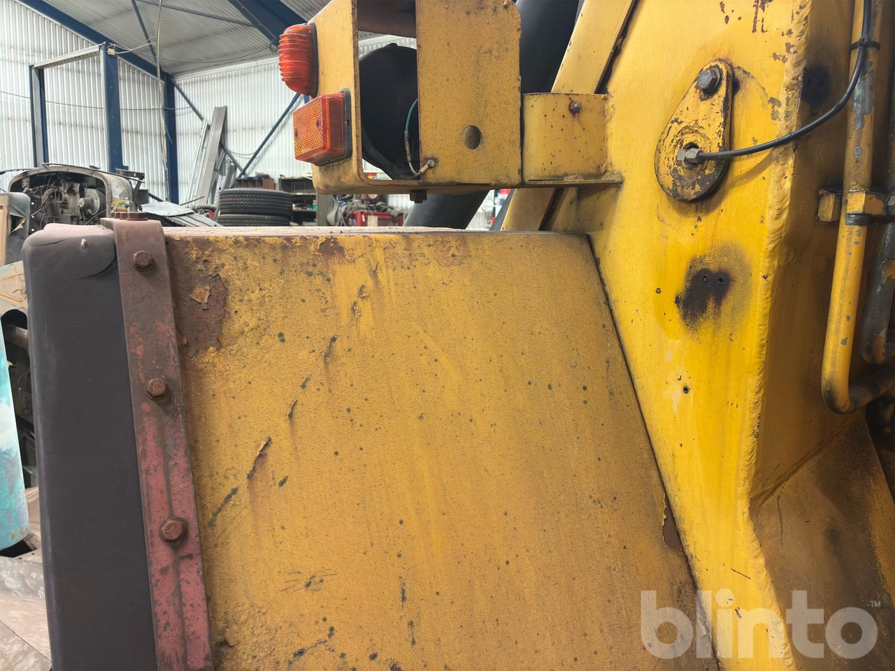 Chargeuse sur pneus Volvo 4400