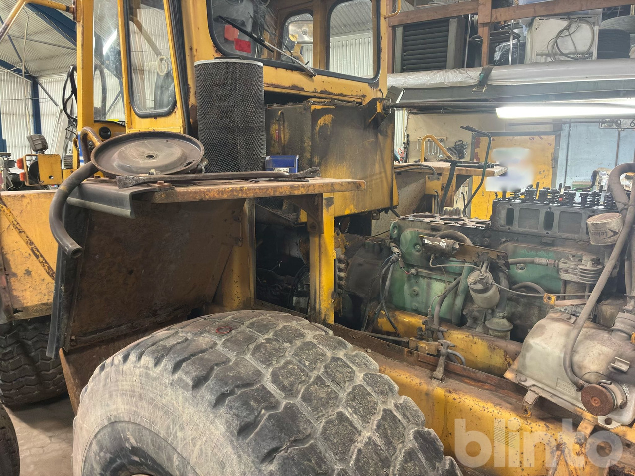 Chargeuse sur pneus Volvo 4400