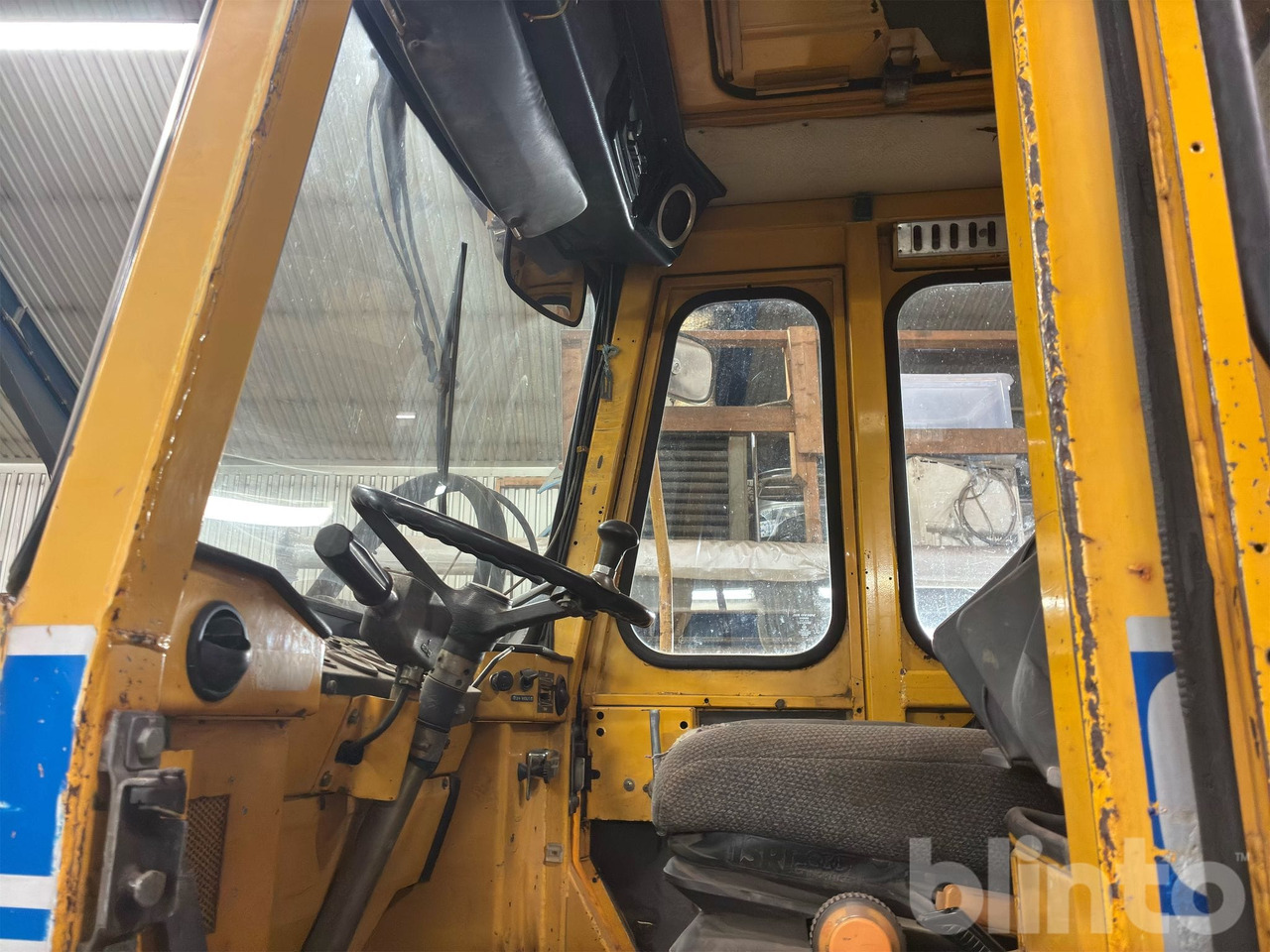 Chargeuse sur pneus Volvo 4400