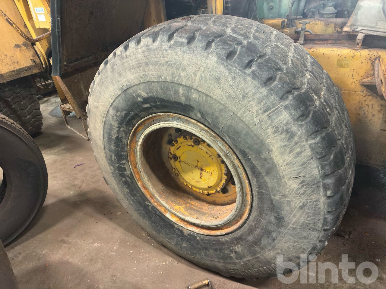 Chargeuse sur pneus Volvo 4400