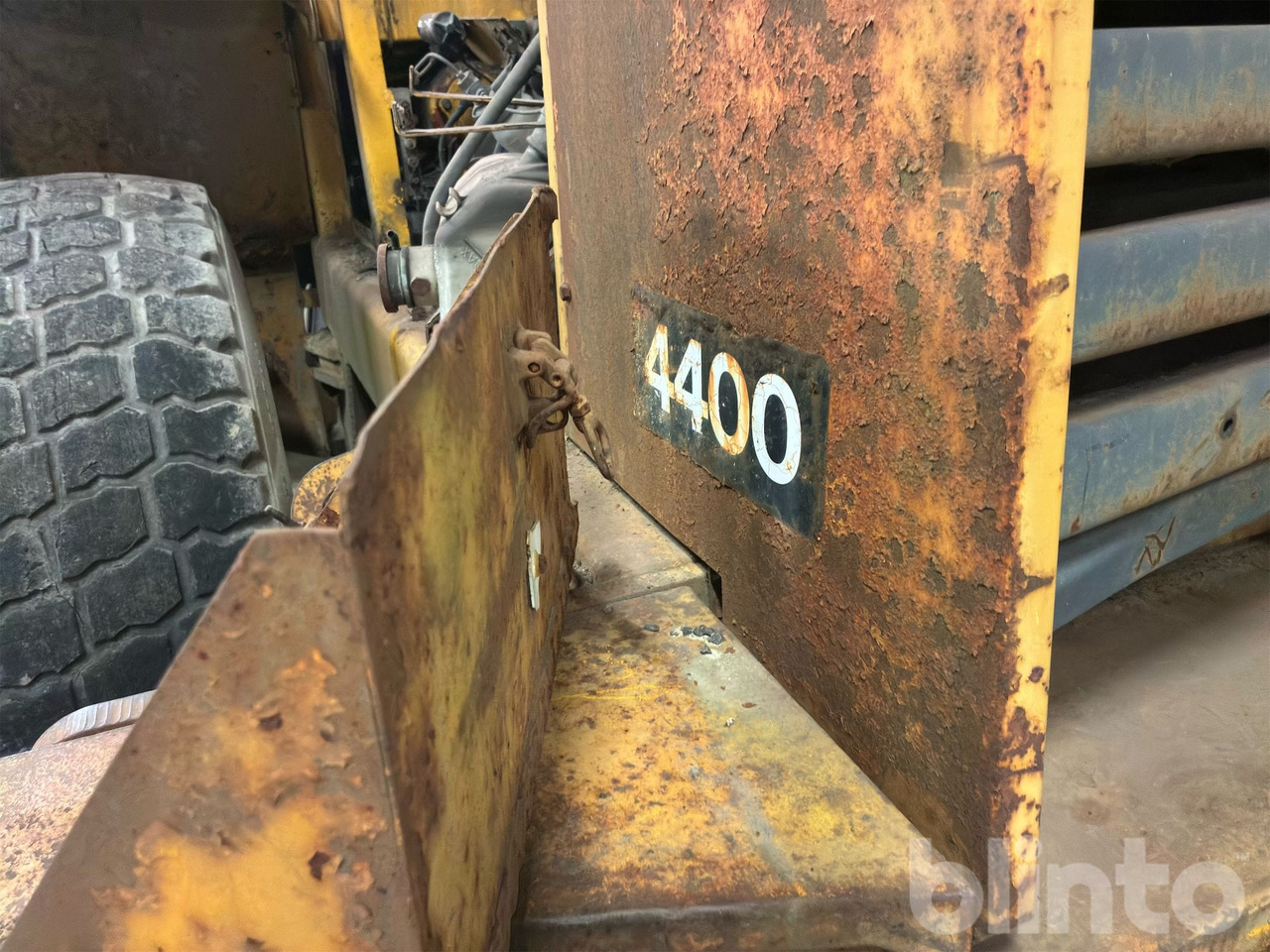 Chargeuse sur pneus Volvo 4400