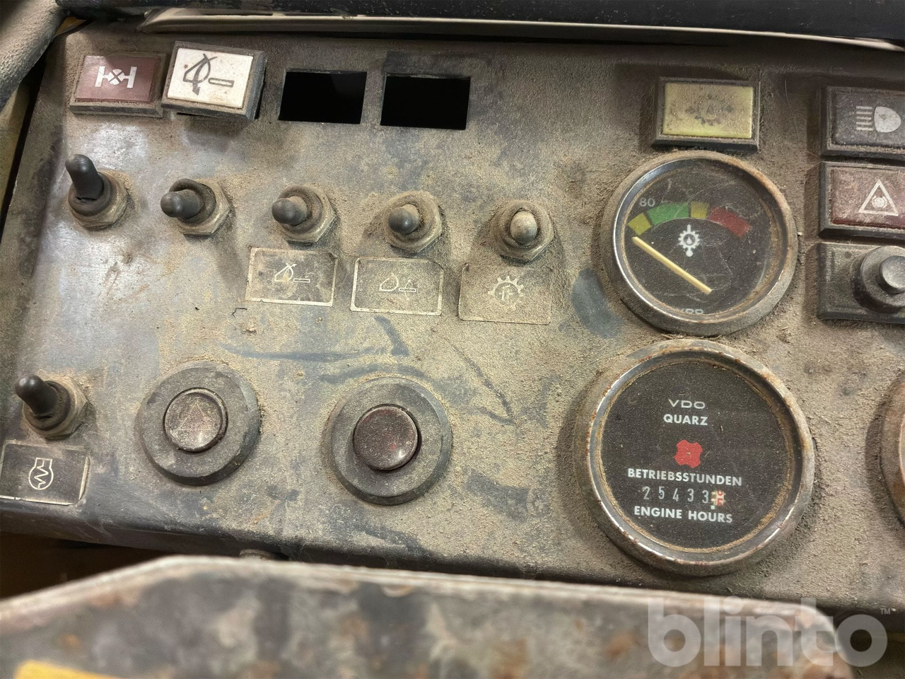 Chargeuse sur pneus Volvo 4400