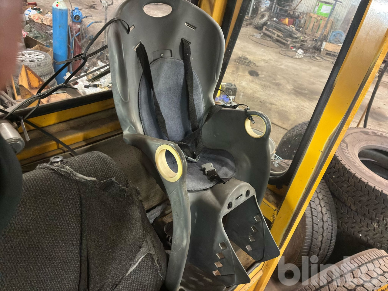 Chargeuse sur pneus Volvo 4400